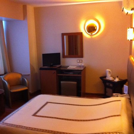 Hotel Artic Бурса Екстериор снимка
