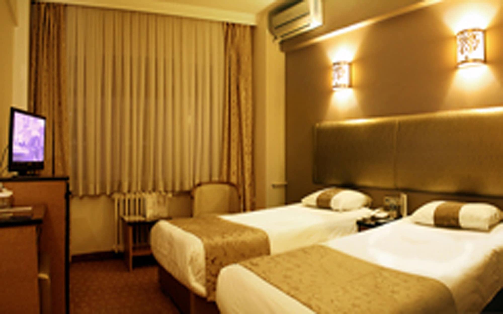 Hotel Artic Бурса Екстериор снимка